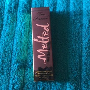 TOOFACED MELTED MATTETALLIC (I WANNA ROCK WOTH YOU